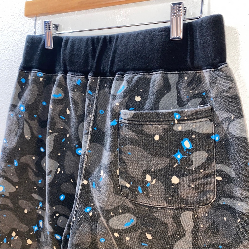 BAPE Space Camo Shark Sweat Shorts Gray / Black A Bathing Ape Size Large - Picture 6 of 11